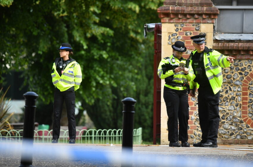  VÍDEO | La Policía declara como incidente terrorista el apuñalamiento masivo en un parque del Reino Unido