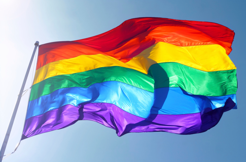  Parlamento de Uganda propone penar la homosexualidad con hasta diez años de cárcel