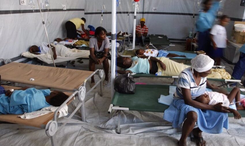  La cifra de muertos por cólera en Haití se acerca a los 600, según la OPS