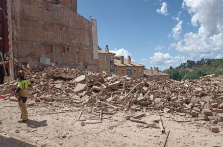 (Video) Se derrumba un edificio de viviendas de cinco plantas en España